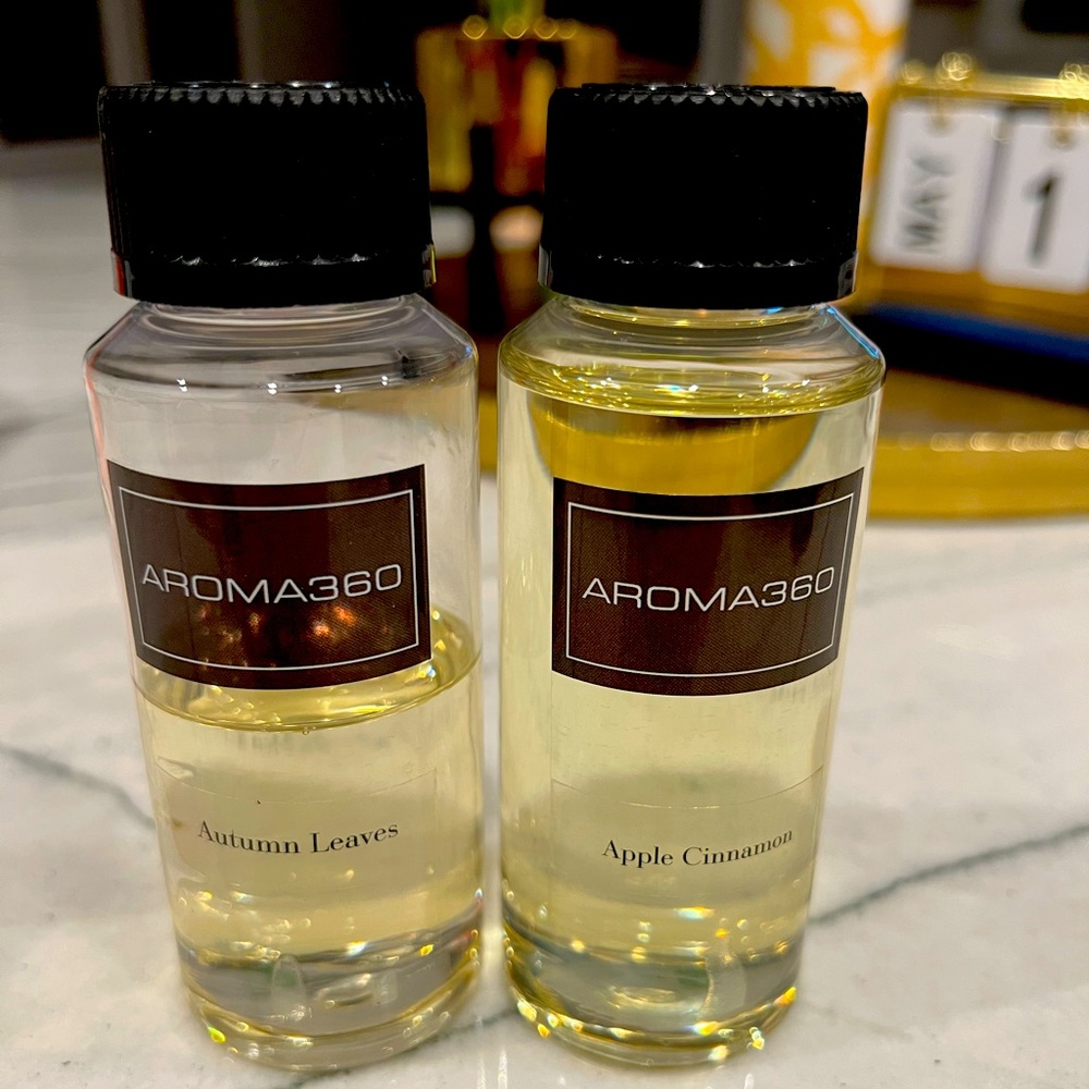 AROMA 360 diffuser oils